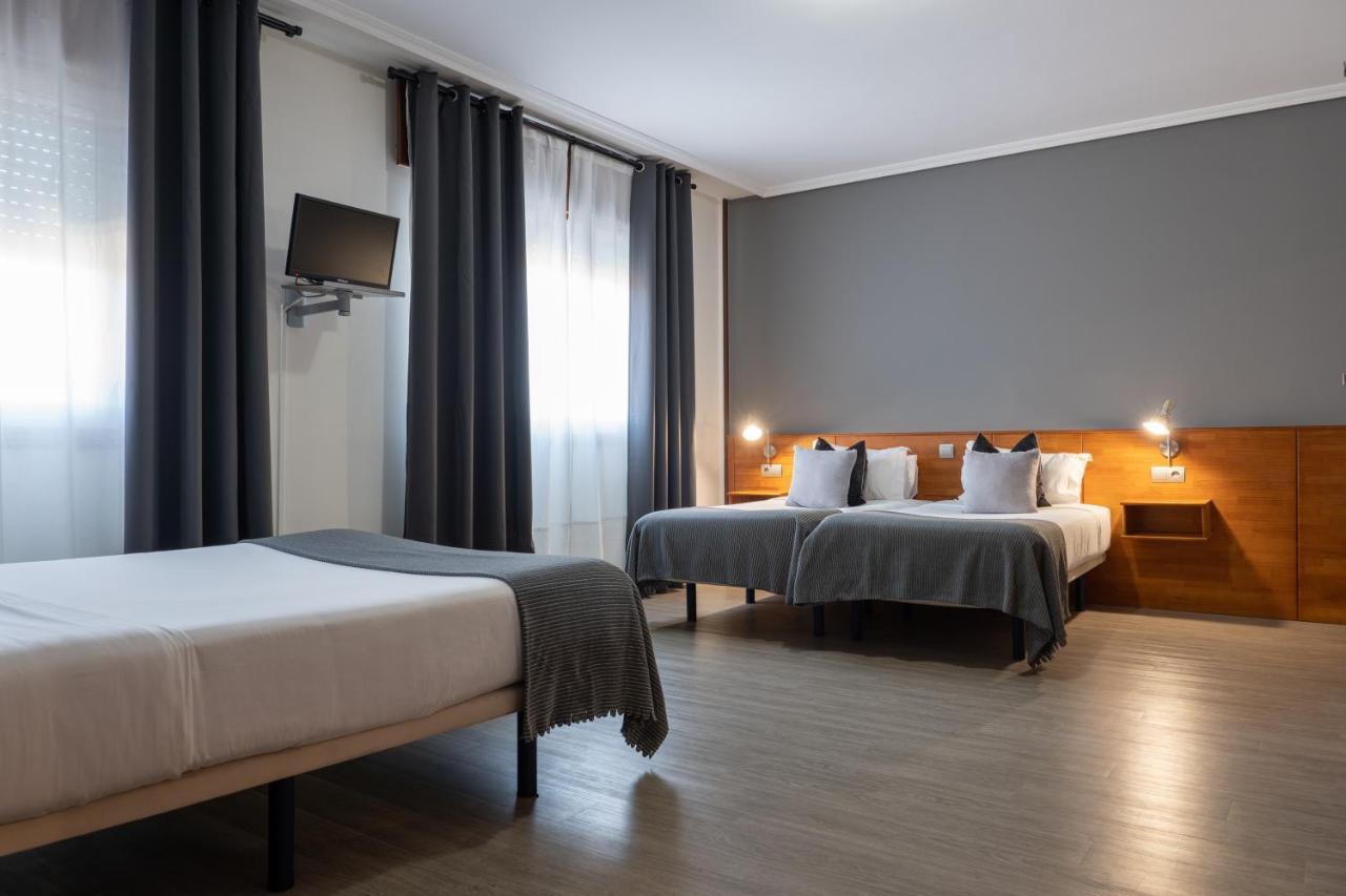 Hotel Carlos 96 梅利德 外观 照片