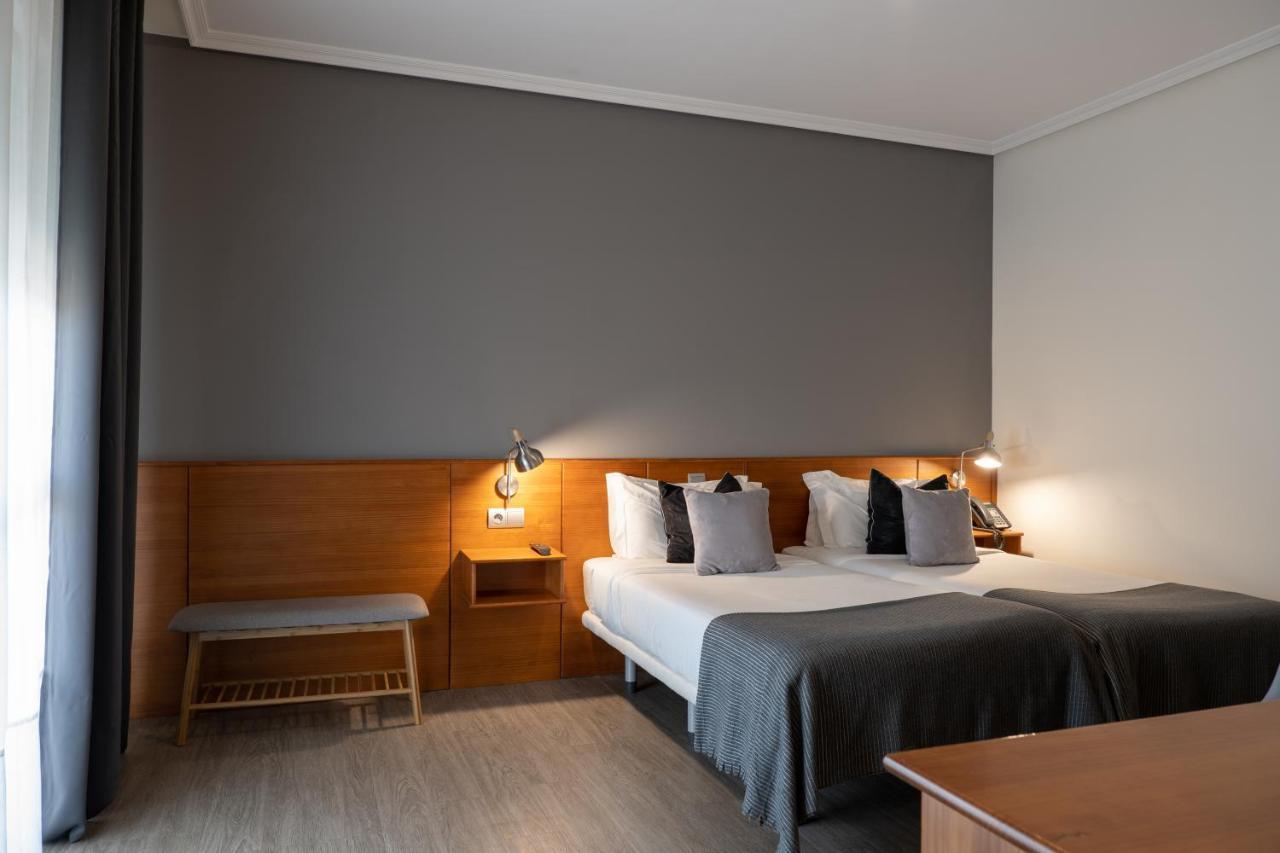 Hotel Carlos 96 梅利德 外观 照片