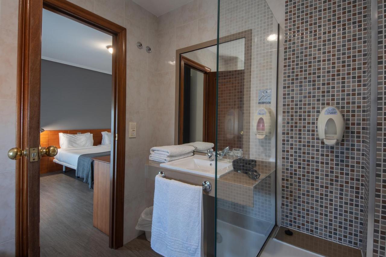 Hotel Carlos 96 梅利德 外观 照片